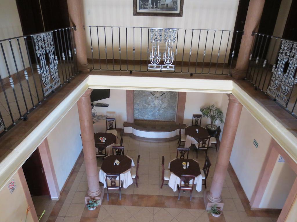 Casa Celia Hotel Restaurante 버날 외부 사진