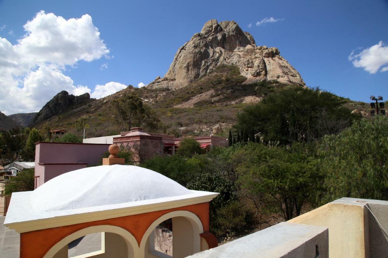 Casa Celia Hotel Restaurante 버날 외부 사진