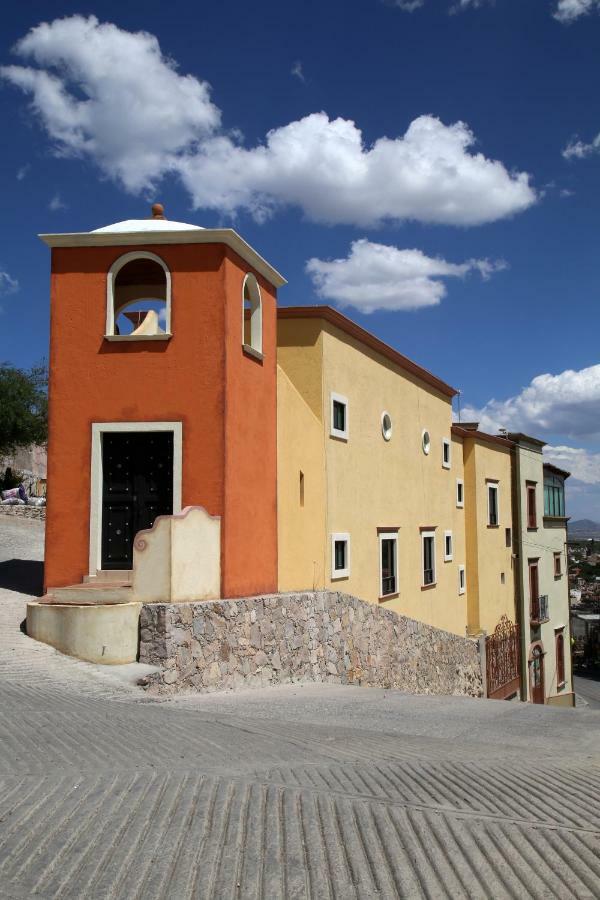Casa Celia Hotel Restaurante 버날 외부 사진